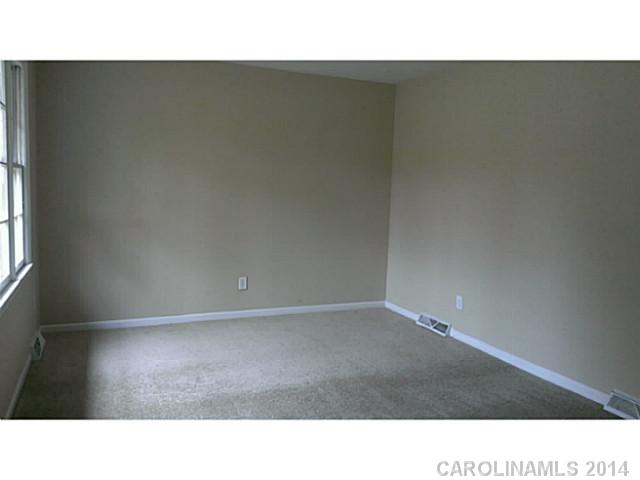 7049  Crossridge Road Charlotte North Carolina 28214