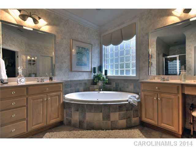 19725  Hagen Knoll Drive Davidson North Carolina 28036