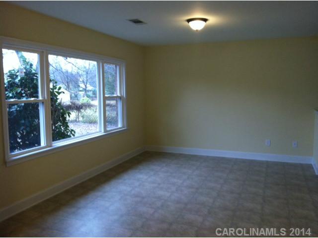 2001  Wedgedale Drive Charlotte North Carolina 28210-4545
