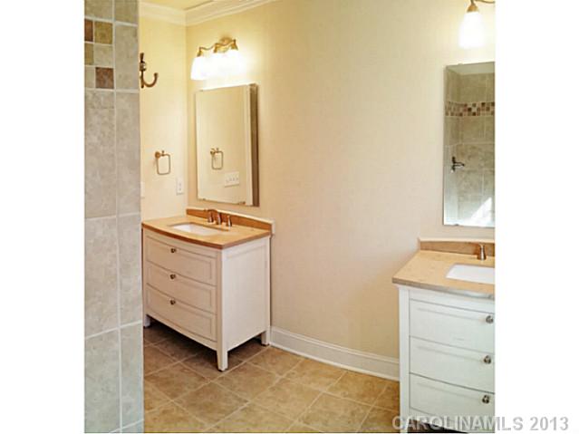 1416  Lineberger Avenue Gastonia North Carolina 28052