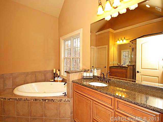 122  Frostcliff Lane Mooresville North Carolina 28117