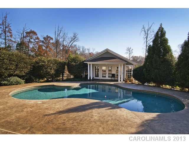 5050  Shady Meadow Lane Denver North Carolina 28037