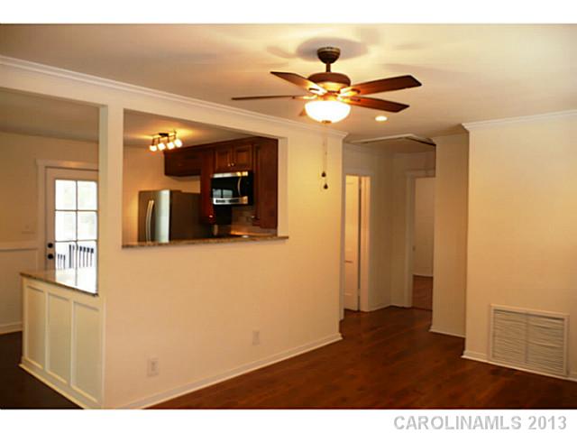 4638  Connecting Road Charlotte North Carolina 28209