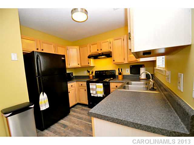 736  Foxborough Road Charlotte North Carolina 28213