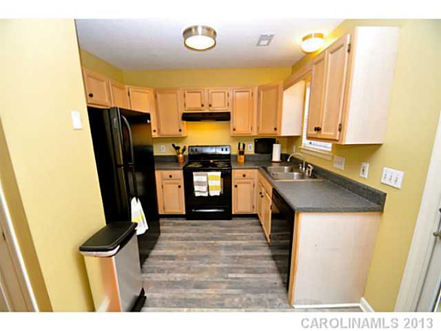 736  Foxborough Road Charlotte North Carolina 28213