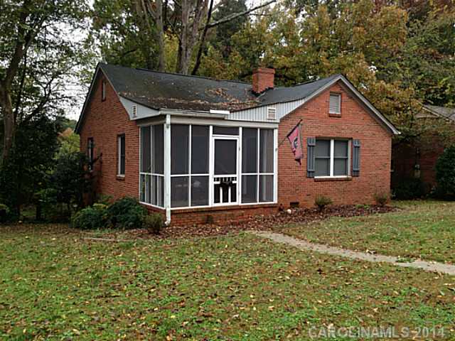 712  Ideal Way Charlotte North Carolina 28203