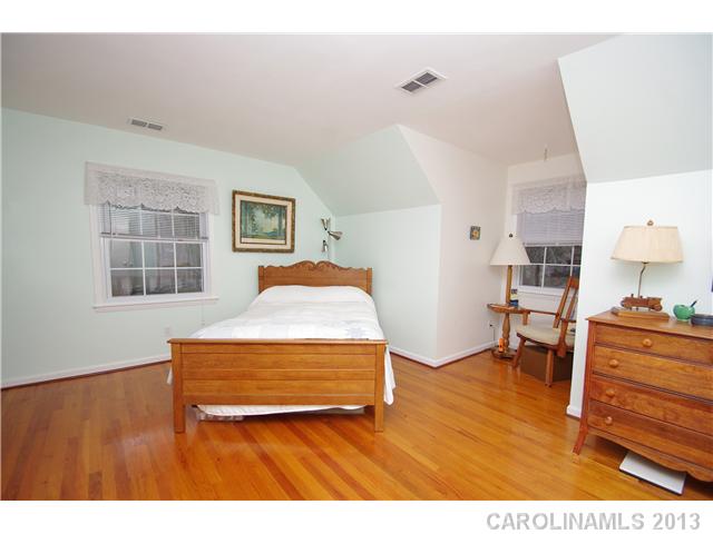 7741  Bedfordshire Drive Charlotte North Carolina 28226