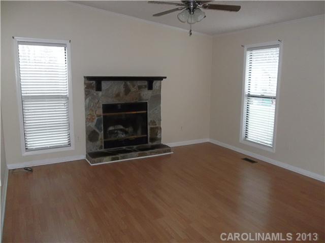 2931  Drakes Crossing Drive Charlotte North Carolina 28262