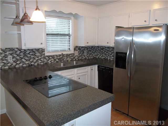 2931  Drakes Crossing Drive Charlotte North Carolina 28262