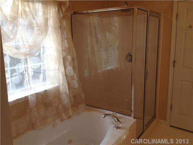 12101  Carolina Oak Circle Charlotte North Carolina 28273
