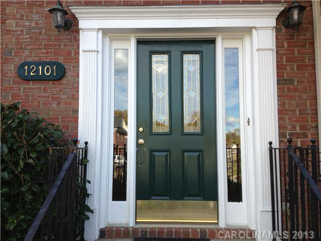 12101  Carolina Oak Circle Charlotte North Carolina 28273