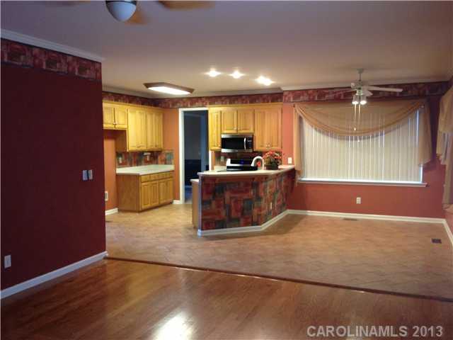 12101  Carolina Oak Circle Charlotte North Carolina 28273