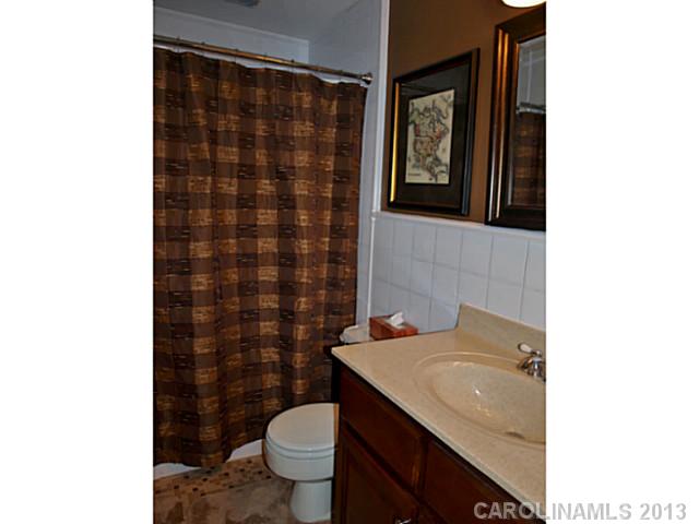 1098 NW 4th Avenue Drive Hickory North Carolina 28601