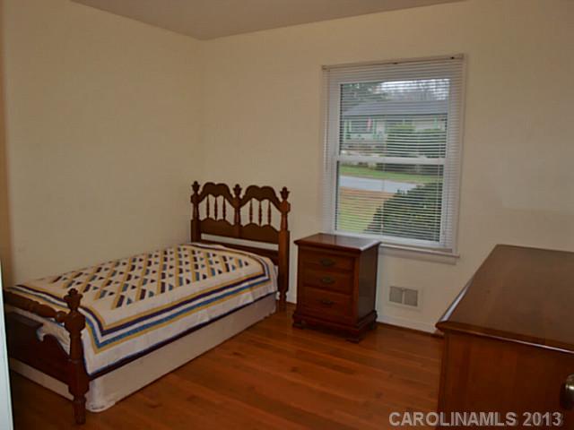1098 NW 4th Avenue Drive Hickory North Carolina 28601