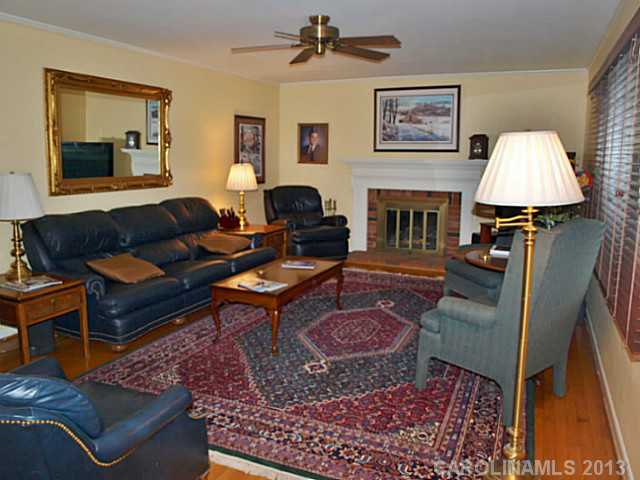 1098 NW 4th Avenue Drive Hickory North Carolina 28601