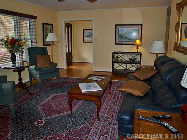 1098 NW 4th Avenue Drive Hickory North Carolina 28601
