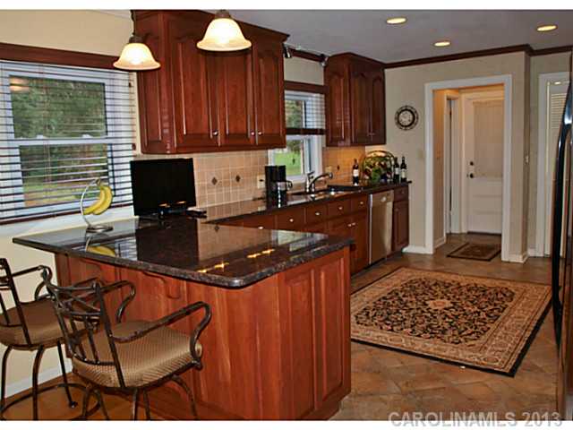 1098 NW 4th Avenue Drive Hickory North Carolina 28601