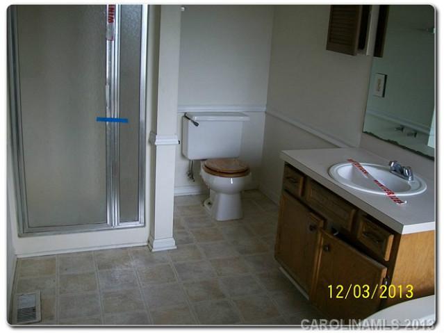 7135  Cabe Lane Charlotte North Carolina 28214