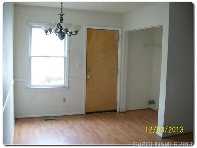 7135  Cabe Lane Charlotte North Carolina 28214