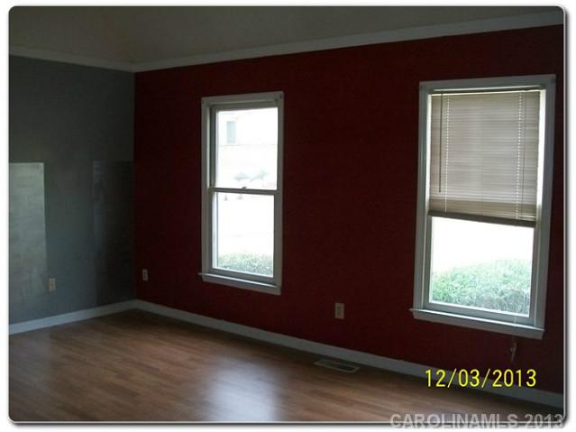 7135  Cabe Lane Charlotte North Carolina 28214