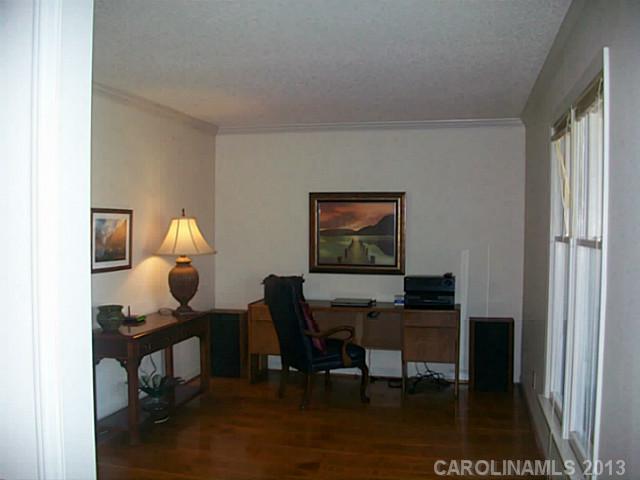 5030  Kuykendall Road Charlotte North Carolina 28270