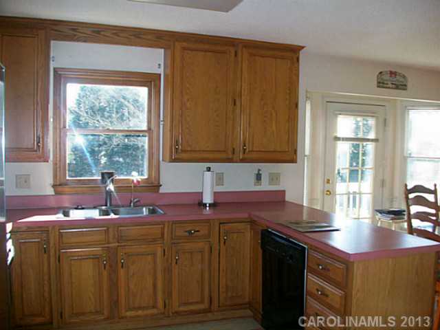 5030  Kuykendall Road Charlotte North Carolina 28270