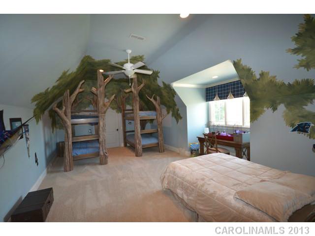 139  Shelbourne Place Mooresville North Carolina 28117