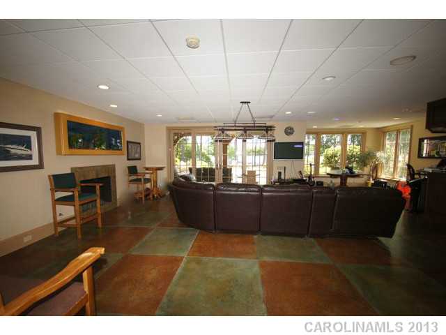 139  Shelbourne Place Mooresville North Carolina 28117