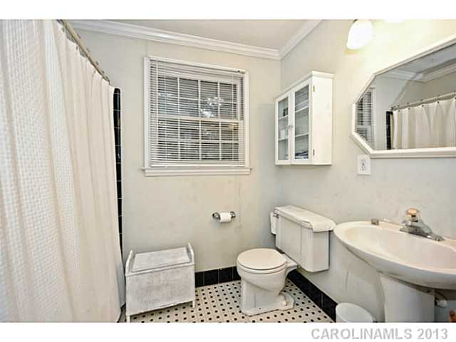 5108  White Oak Road Charlotte North Carolina 28210