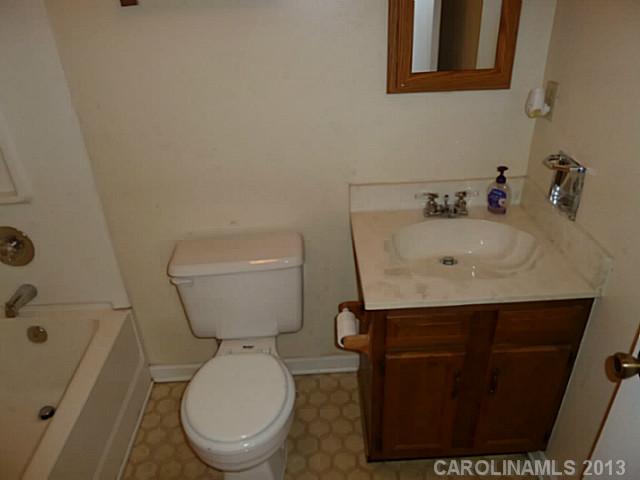 3715  Teaberry Court Charlotte North Carolina 28227