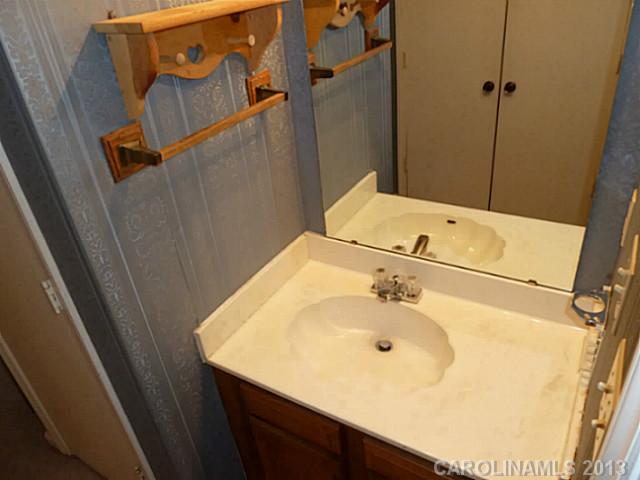 3715  Teaberry Court Charlotte North Carolina 28227