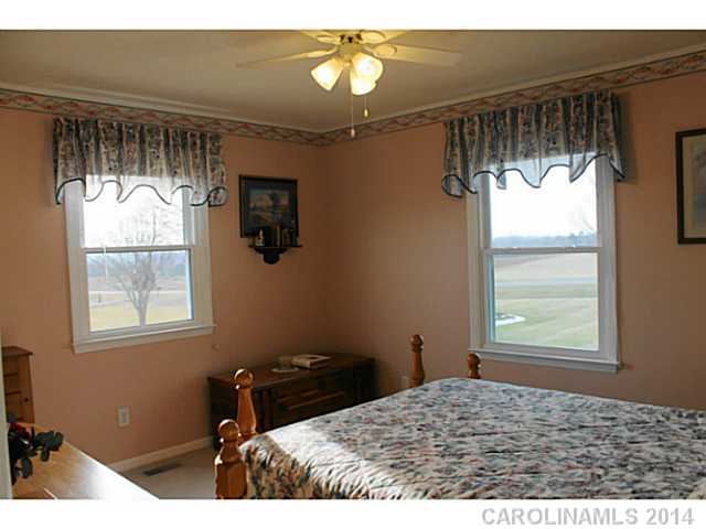 3554  Jennings Road Union Grove North Carolina 28689