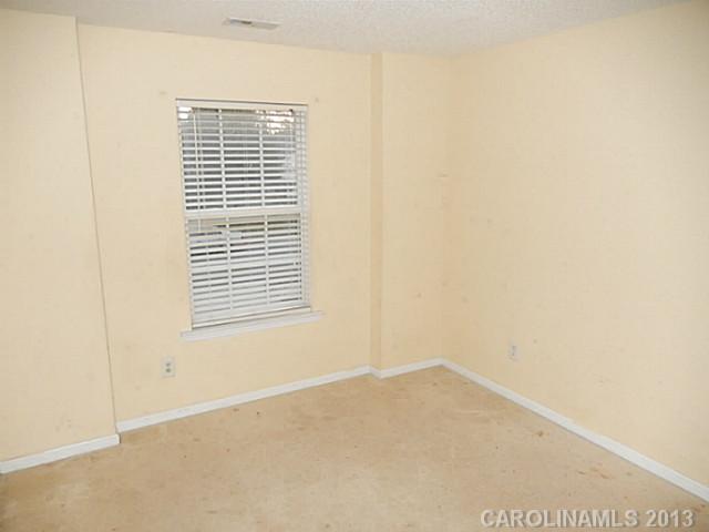 11203  Gold Pan Road Charlotte North Carolina 28215