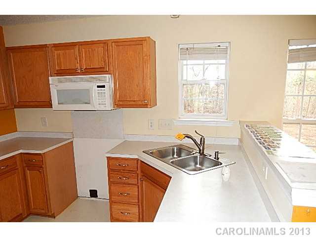 11203  Gold Pan Road Charlotte North Carolina 28215