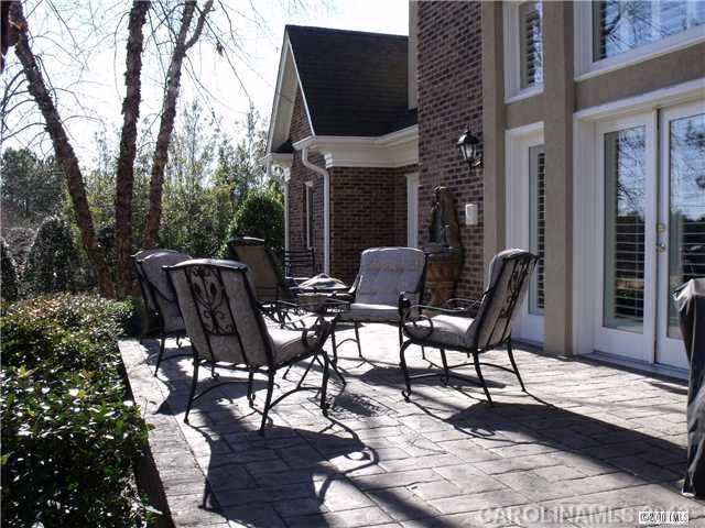 18706  River Ford Drive Davidson North Carolina 28036