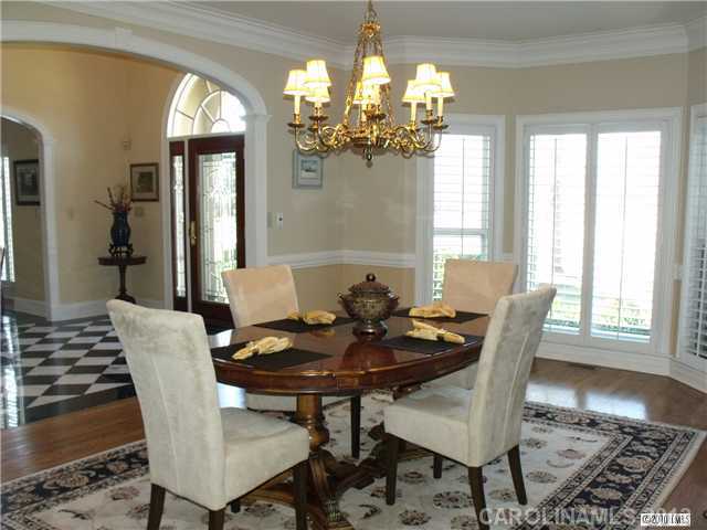 18706  River Ford Drive Davidson North Carolina 28036