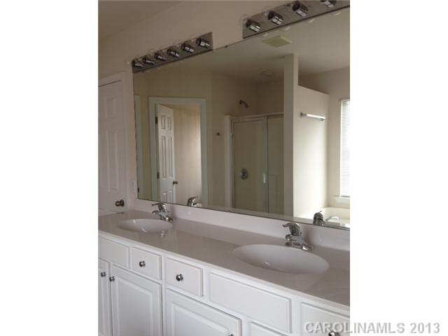 2120  Arbor Vista Drive Charlotte North Carolina 28262