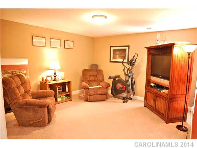 530  Shady Oaks Drive Stanley North Carolina 28164
