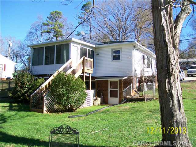 107  Brookwood Road Mount Holly North Carolina 28012