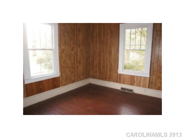 2222  Bancroft Street Charlotte North Carolina 28206