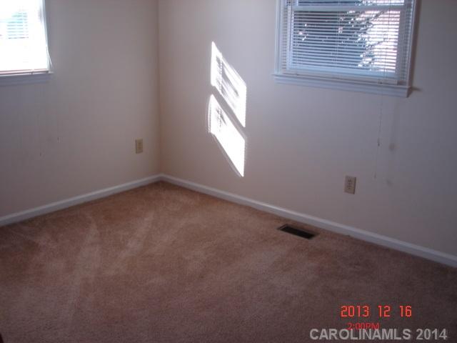 152  Delight Loop Statesville North Carolina 28677