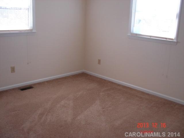 152  Delight Loop Statesville North Carolina 28677