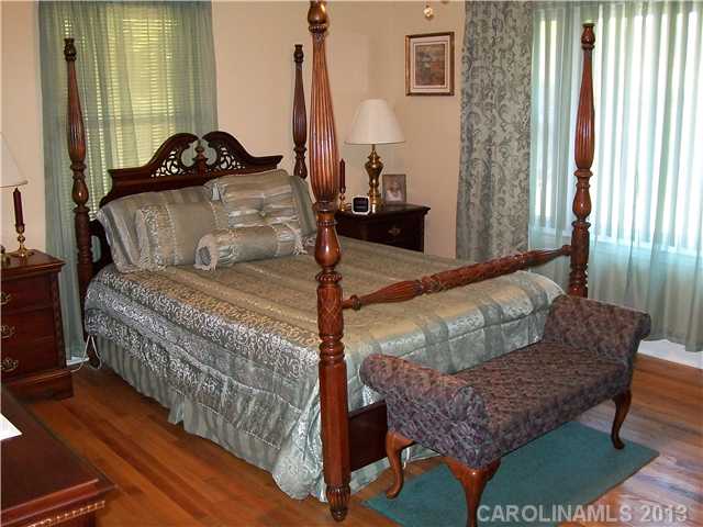 4824  WT Harris Boulevard Charlotte North Carolina 28215