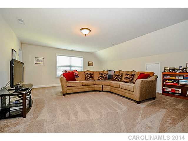 4323  Bright Road Charlotte North Carolina 28214