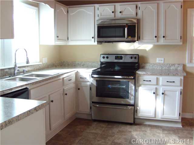 303  Maryland Avenue Bessemer City North Carolina 28016