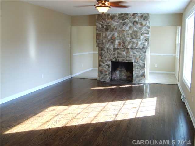 303  Maryland Avenue Bessemer City North Carolina 28016