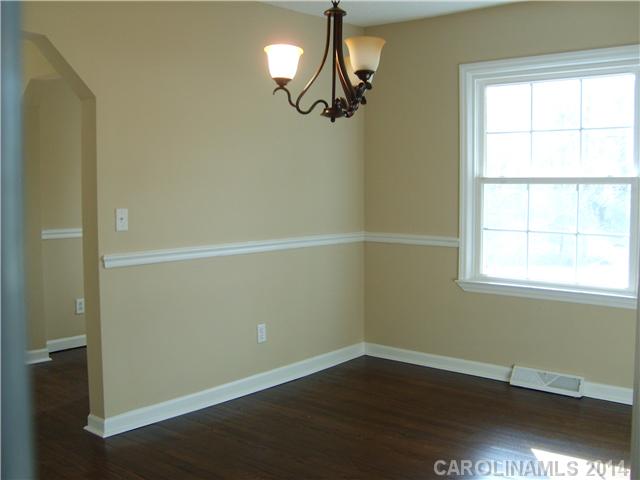 303  Maryland Avenue Bessemer City North Carolina 28016