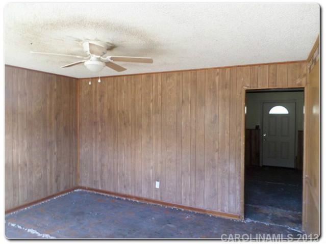 4107  Falling Oak Lane Gastonia North Carolina 28052