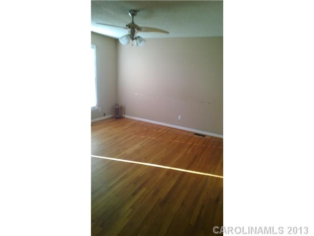 3612  Chapel Grove School Road Gastonia North Carolina 28052