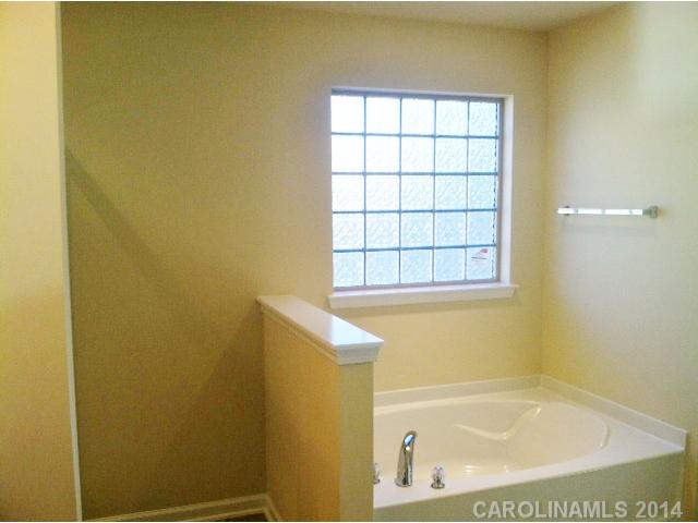 2106  Dave Thomas Lane Charlotte North Carolina 28214